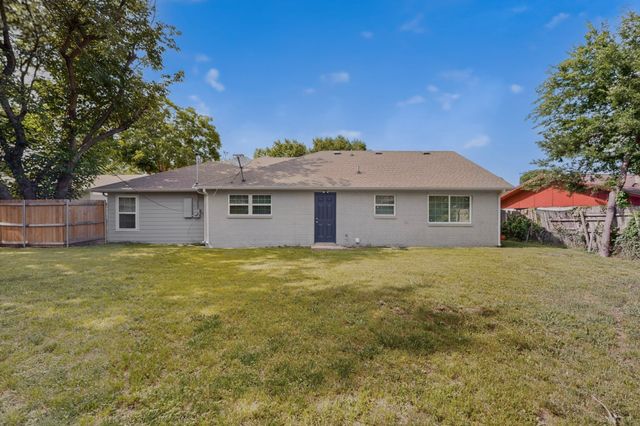 2508 Skylark Drive, Arlington, TX 76010