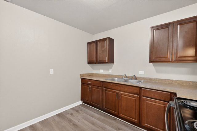 2508 Skylark Drive, Arlington, TX 76010