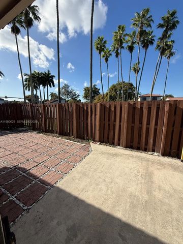 6561 NW 172nd Ln 0, Hialeah, FL 33015