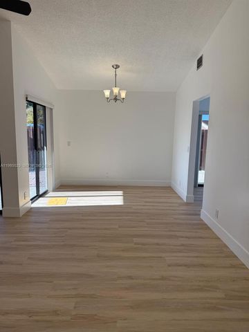 6561 NW 172nd Ln 0, Hialeah, FL 33015