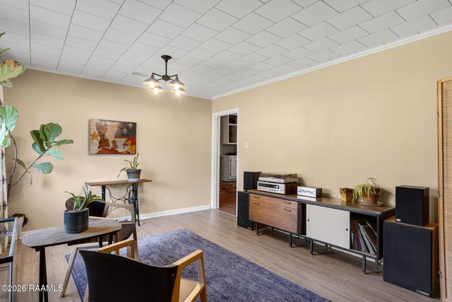 353 Sunset Strip, Sunset, LA 70584