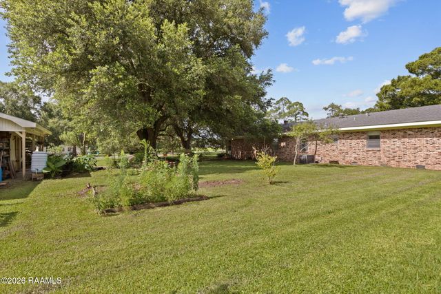 353 Sunset Strip, Sunset, LA 70584