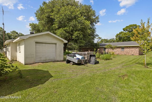 353 Sunset Strip, Sunset, LA 70584