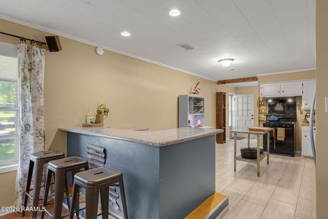 353 Sunset Strip, Sunset, LA 70584
