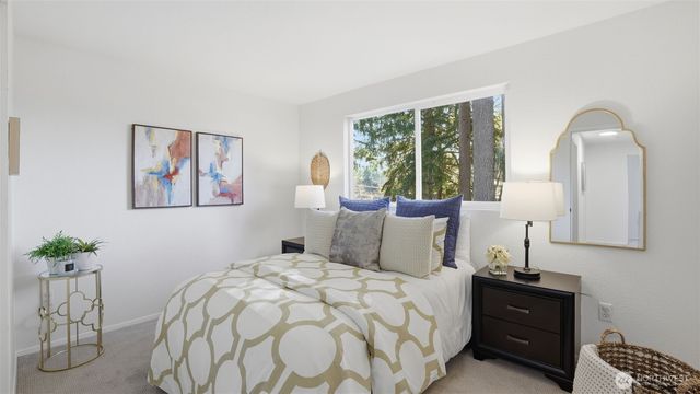 12227 NE 137th Place, Kirkland, WA 98034