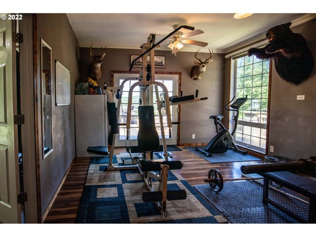 1578 SCHOLFIELD Rd, Reedsport, OR 97467