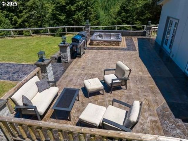 1578 SCHOLFIELD Rd, Reedsport, OR 97467