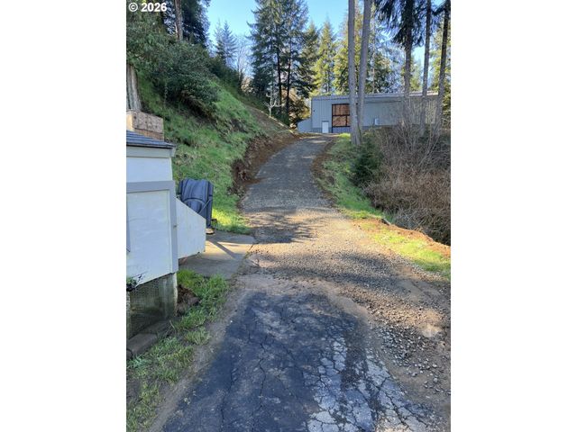 1578 SCHOLFIELD Rd, Reedsport, OR 97467