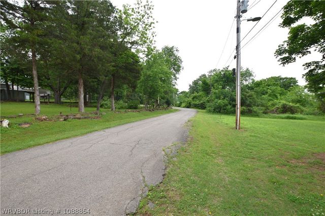 516 S Cherokee Street, Stilwell, OK 74960