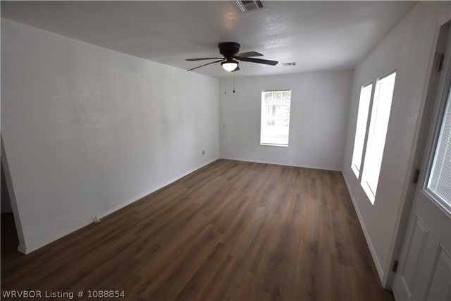 516 S Cherokee Street, Stilwell, OK 74960