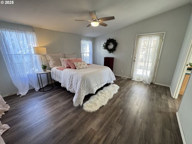 14217 Ne 10TH Ave, Vancouver, WA 98685