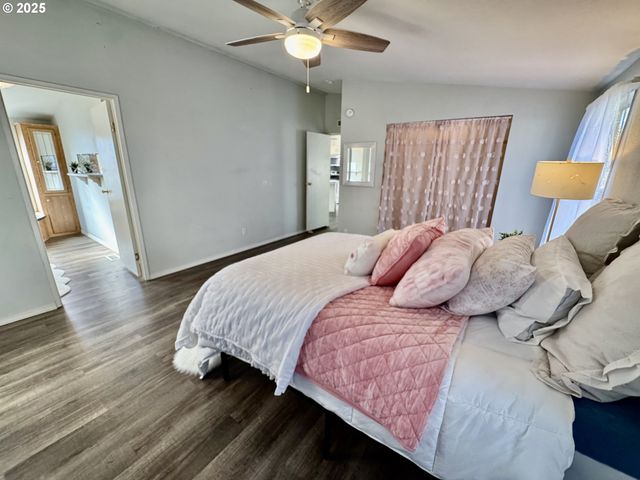 14217 Ne 10TH Ave, Vancouver, WA 98685