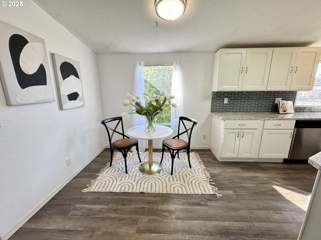 14217 Ne 10TH Ave, Vancouver, WA 98685