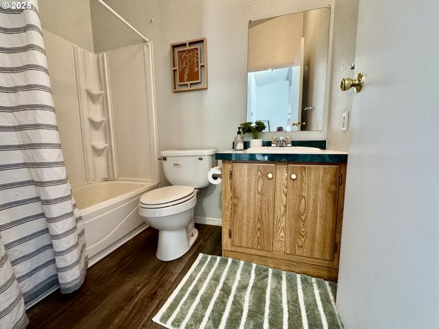 14217 Ne 10TH Ave, Vancouver, WA 98685