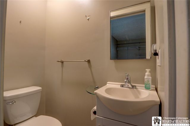 80 Stewart Avenue, Jamestown, NY 14701