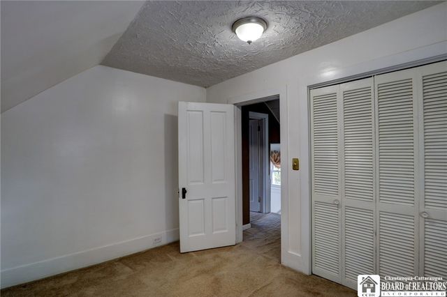 80 Stewart Avenue, Jamestown, NY 14701