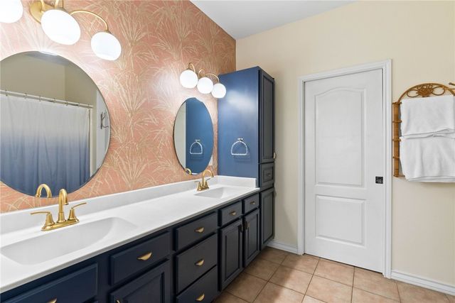 14858 Granada Dr H, Corpus Christi, TX 78418