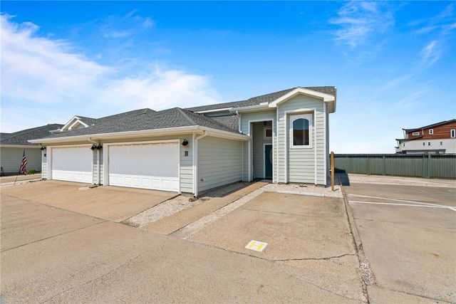 14858 Granada Dr H, Corpus Christi, TX 78418