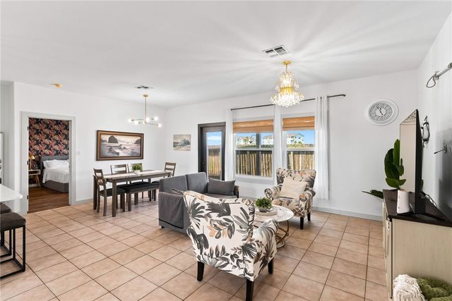 14858 Granada Dr H, Corpus Christi, TX 78418