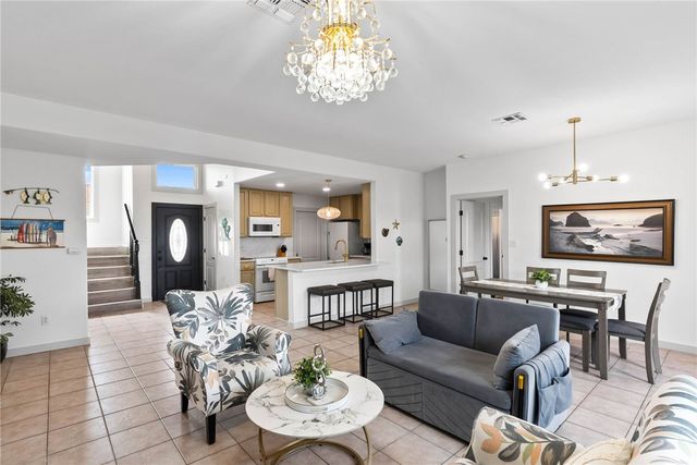 14858 Granada Dr H, Corpus Christi, TX 78418