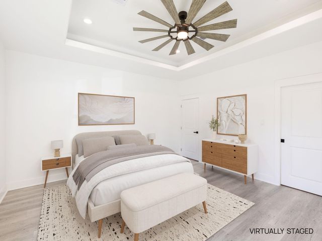 275 Hereford Drive, Onalaska, TX 77360