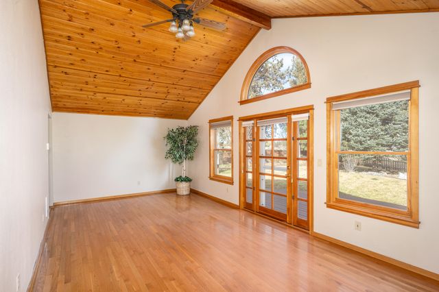 64769 Saros Lane, Bend, OR 97703