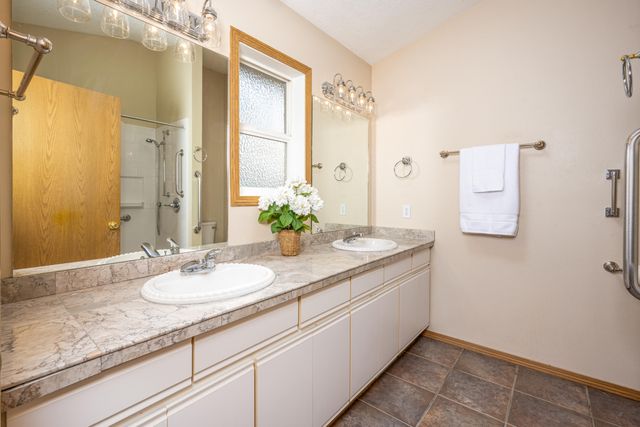 64769 Saros Lane, Bend, OR 97703