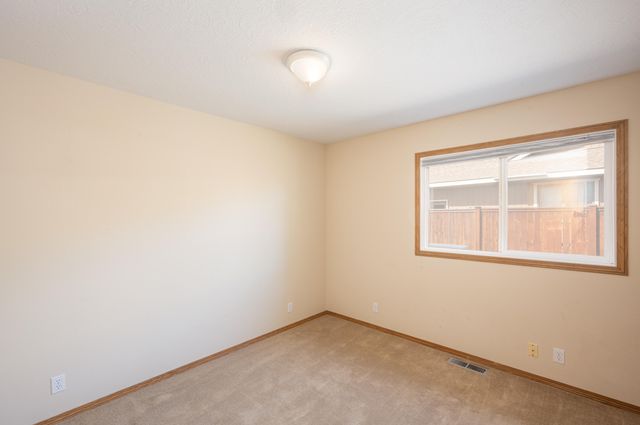 64769 Saros Lane, Bend, OR 97703