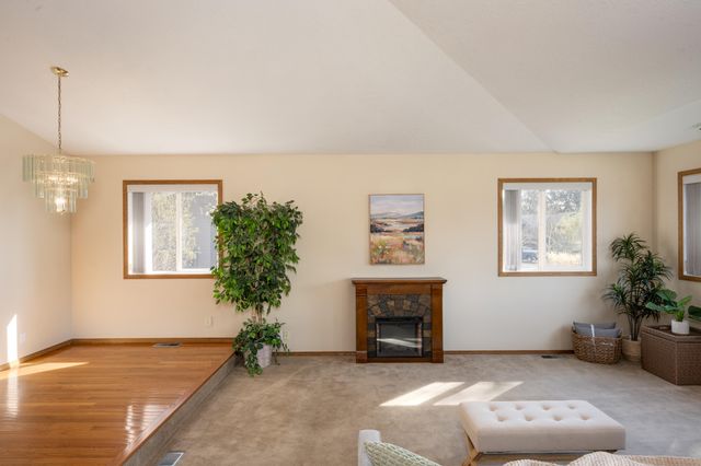 64769 Saros Lane, Bend, OR 97703