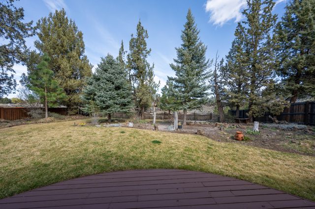 64769 Saros Lane, Bend, OR 97703