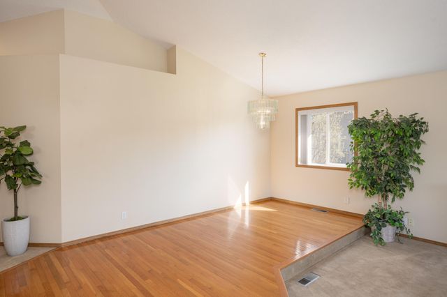 64769 Saros Lane, Bend, OR 97703