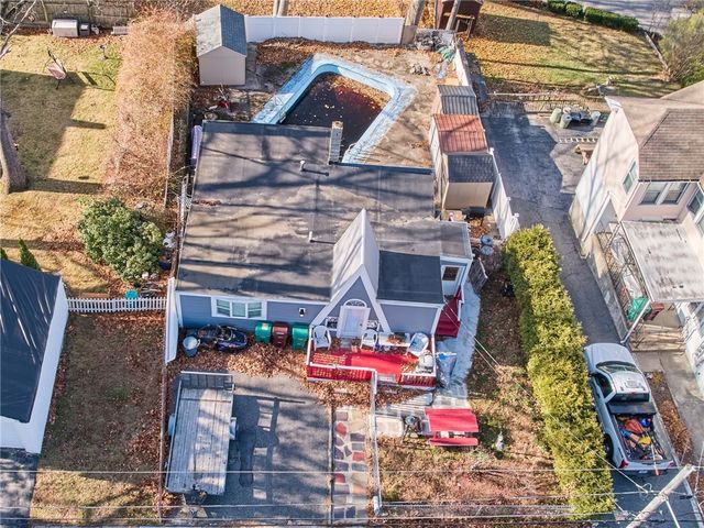 59 Division Street, Woonsocket, RI 02895