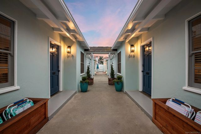319 Nautilus Street, La Jolla, CA 92037