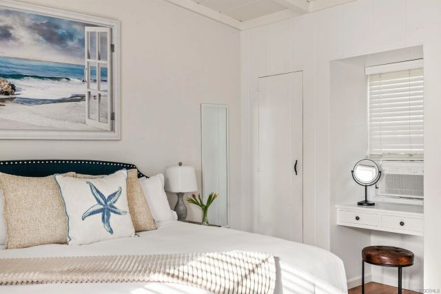 319 Nautilus Street, La Jolla, CA 92037