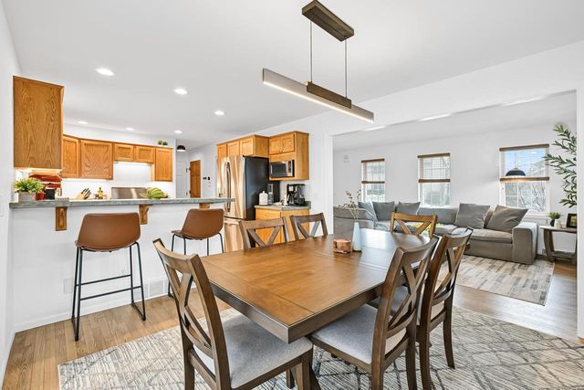 9902 Talons WAY, Verona, WI 53593