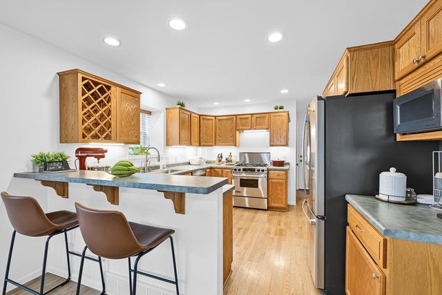 9902 Talons WAY, Verona, WI 53593