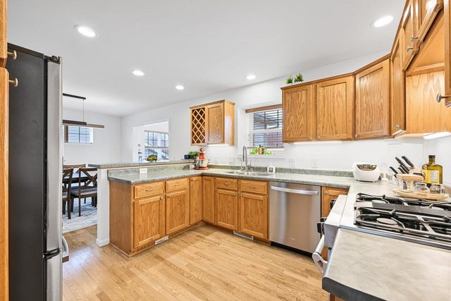 9902 Talons WAY, Verona, WI 53593