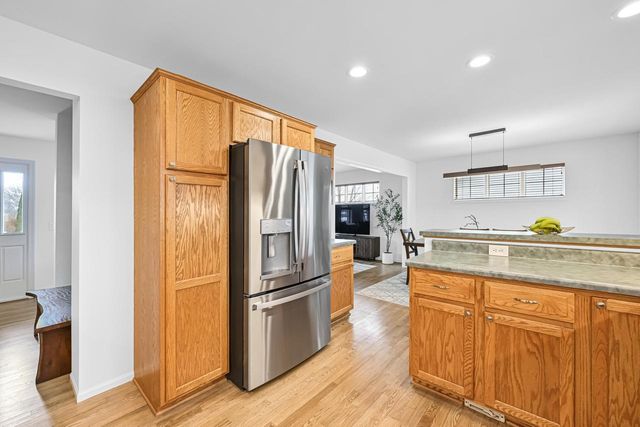 9902 Talons WAY, Verona, WI 53593