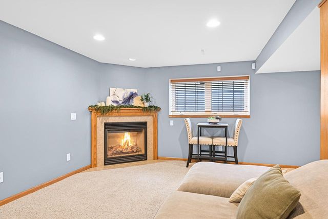 9902 Talons WAY, Verona, WI 53593