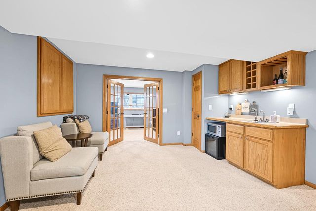 9902 Talons WAY, Verona, WI 53593