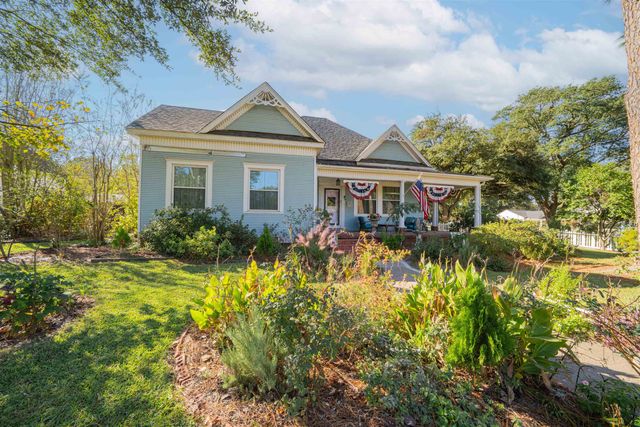 300 S Montgomery, Gilmer, TX 75644