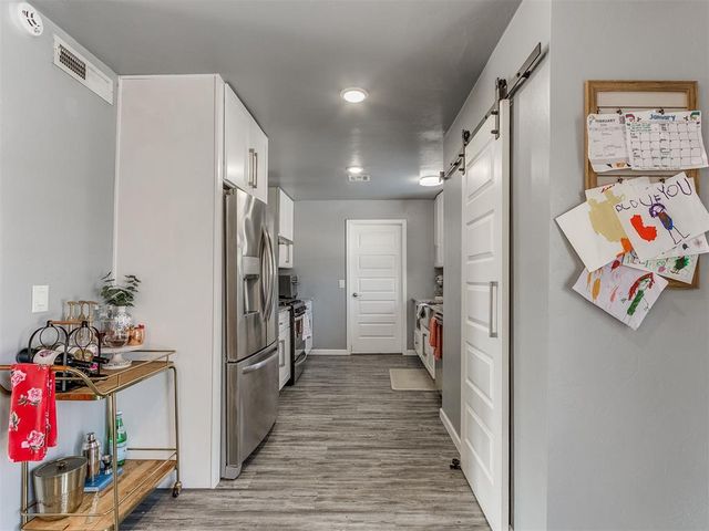 785 NW 16th Street, Moore, OK 73160