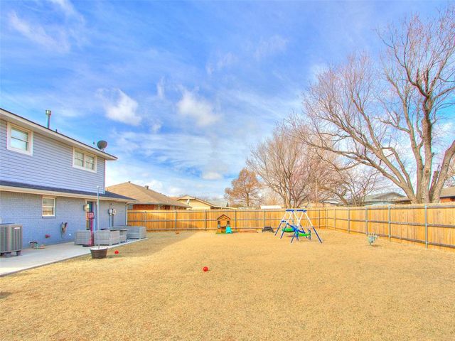 785 NW 16th Street, Moore, OK 73160