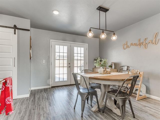 785 NW 16th Street, Moore, OK 73160