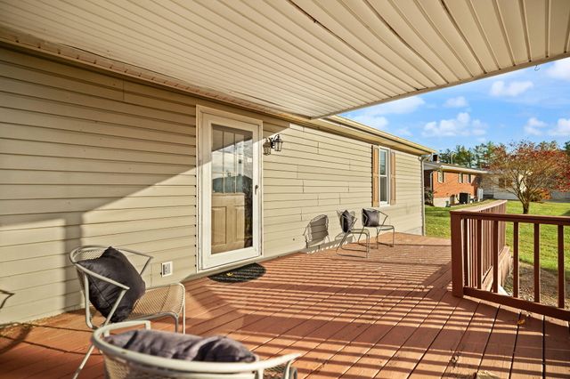 51 Orchard Court, Science Hill, KY 42553