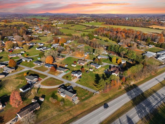 51 Orchard Court, Science Hill, KY 42553