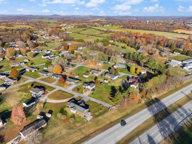 51 Orchard Court, Science Hill, KY 42553