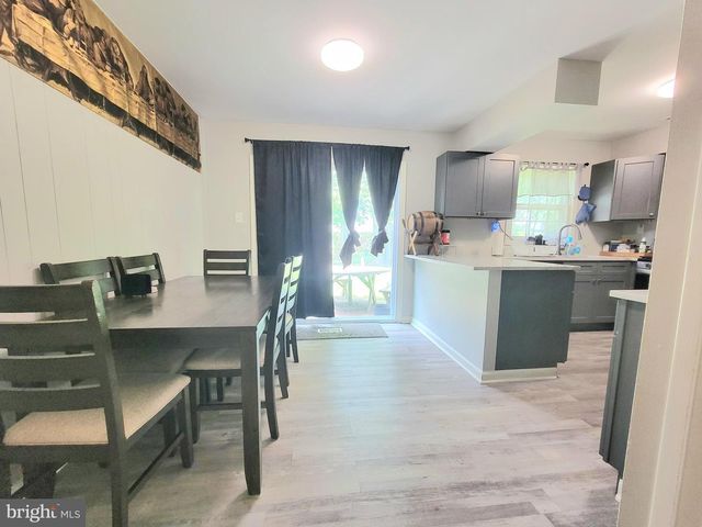 50 EDGE LN, Willingboro, NJ 08046