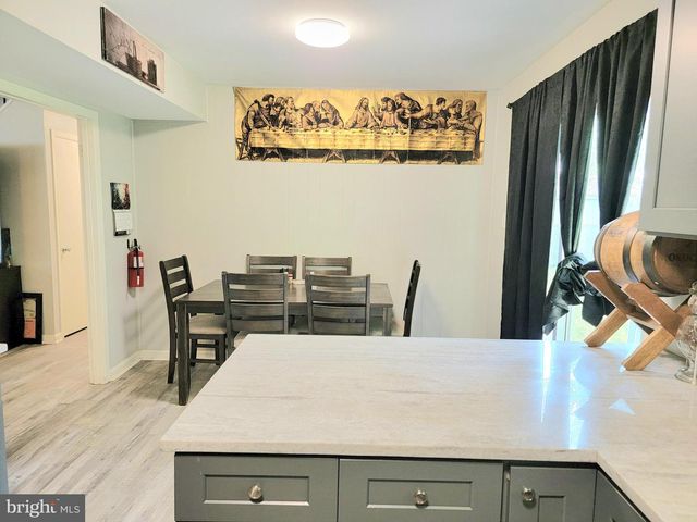 50 EDGE LN, Willingboro, NJ 08046