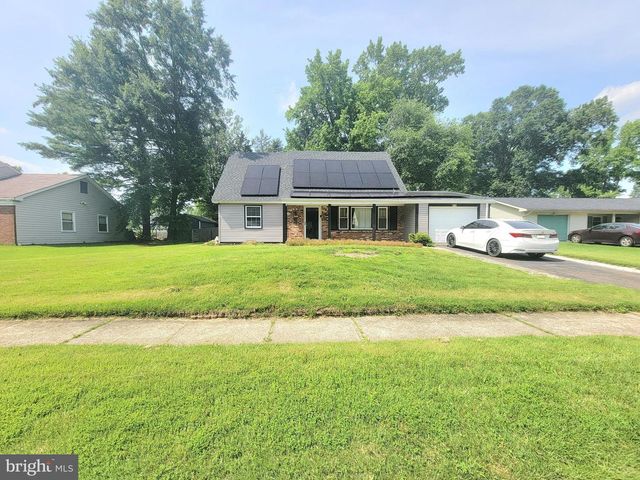 50 EDGE LN, Willingboro, NJ 08046